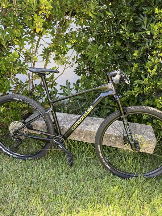 Bicicleta BTT Cannondale Scalpel HT Carbon 4 (Tamanho M) - Como Nova