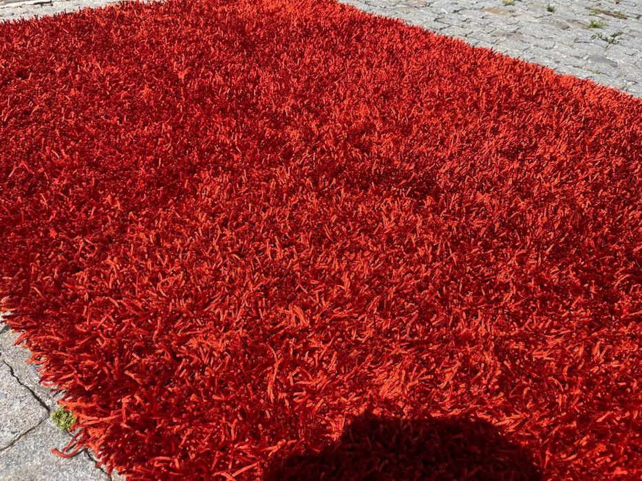 3 Tapetes de pêlo - vermelhos