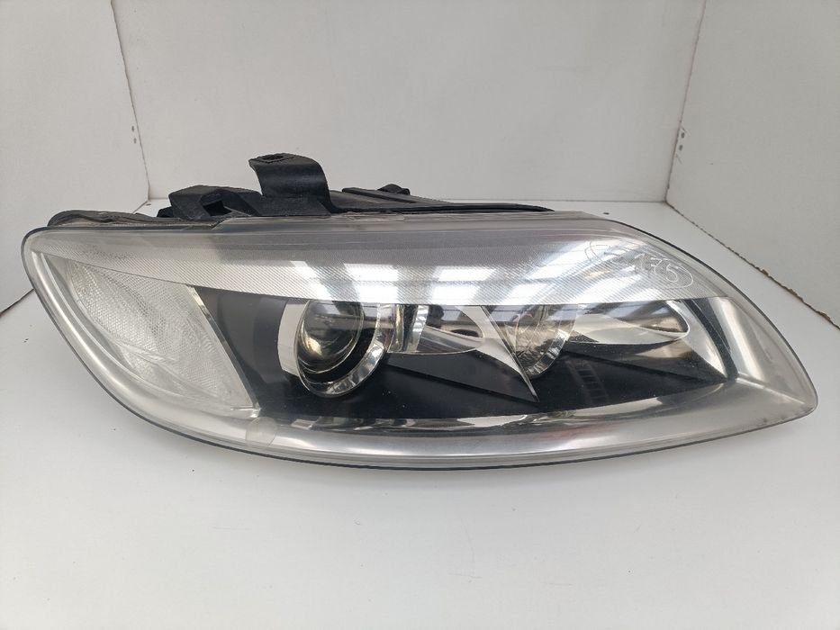Ótica / farol direita AUDI Q7 (4L)