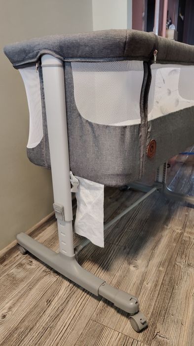 Łóżeczko dostawne 3w1 Lionelo Aurora + materac + prześcieradła  ZESTAW