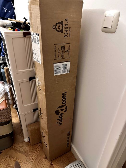 Tenda branca 2m x 2m, Novo, nunca usado, ainda na caixa original.