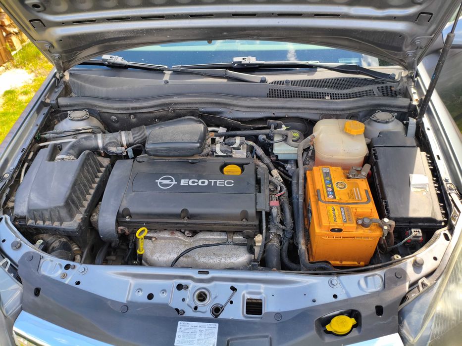 Opel Astra 3 (H) - 1.6 - 2006