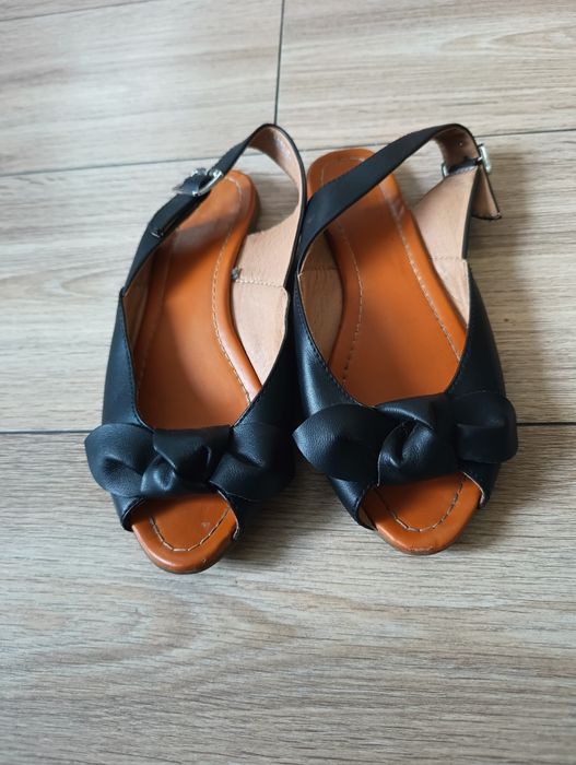 Sandały damskie r. 37 Jenny Fairy ccc