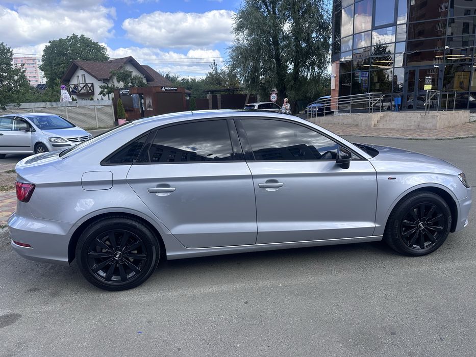 Продам Audi a 3 s line Європа