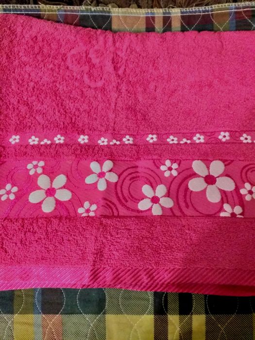 Продам новые полотенца