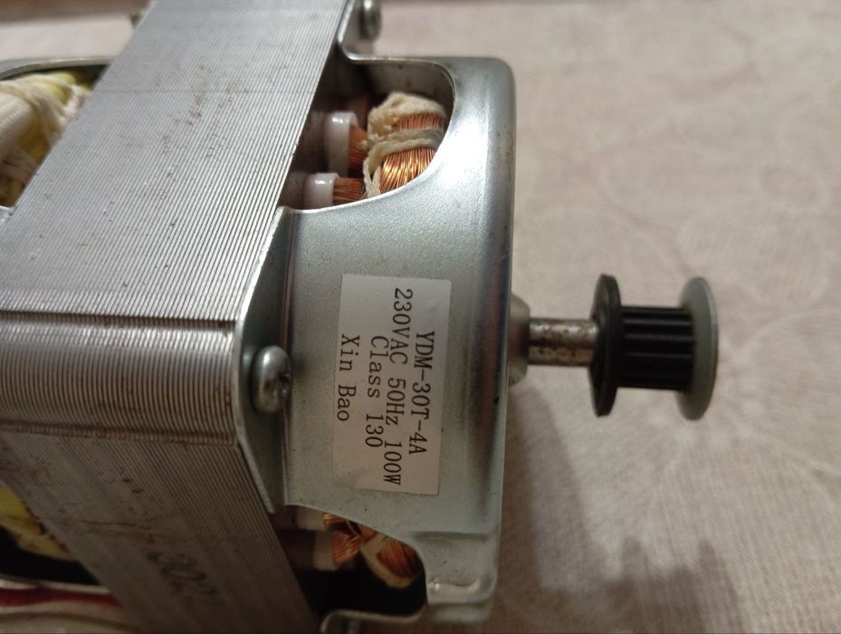 Мотор для хлібопічки