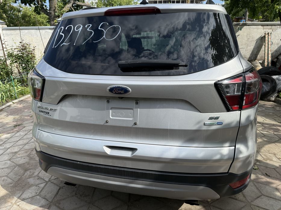 Ford escape 2016 2017 2018 2019 ляда кришка багажника панель