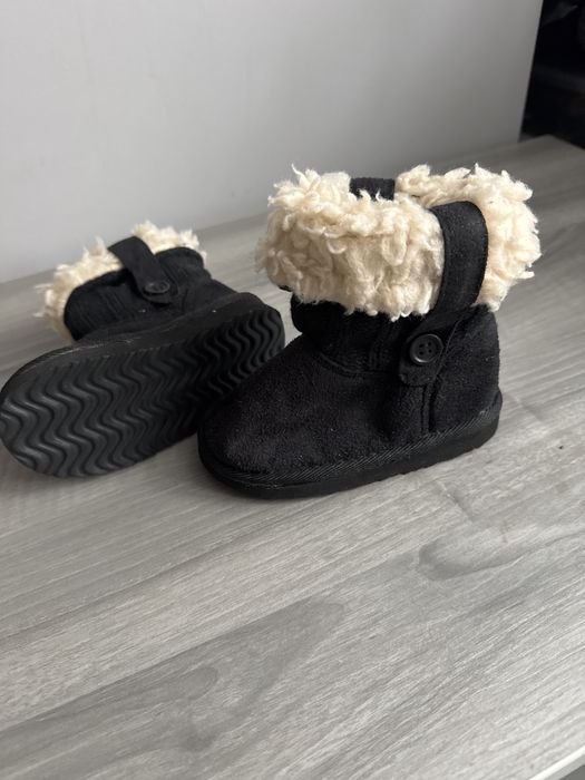 Уги дитячі на малюків