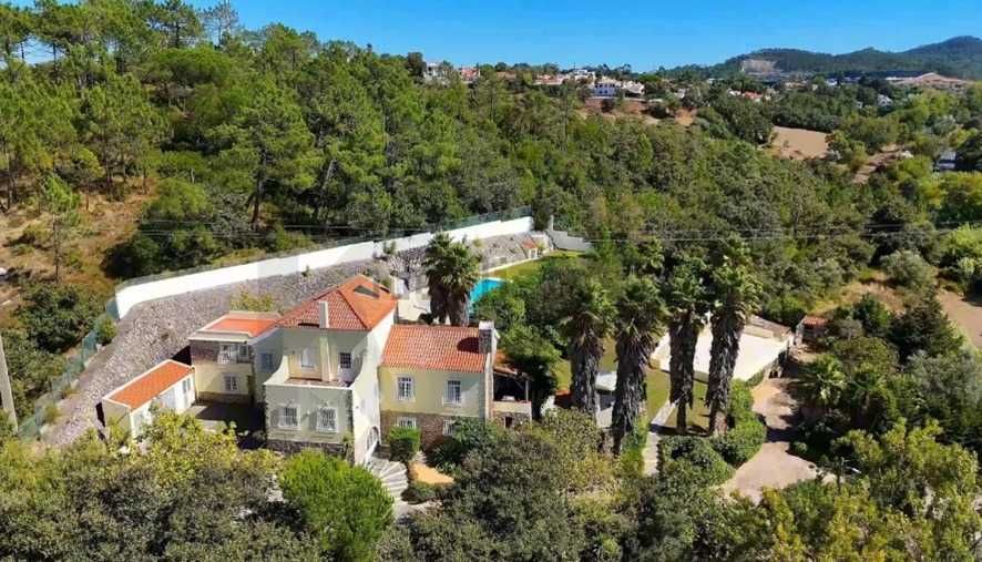 Moradia com piscina, amplos jardins e espaços de lazer — Milharado, Mafra