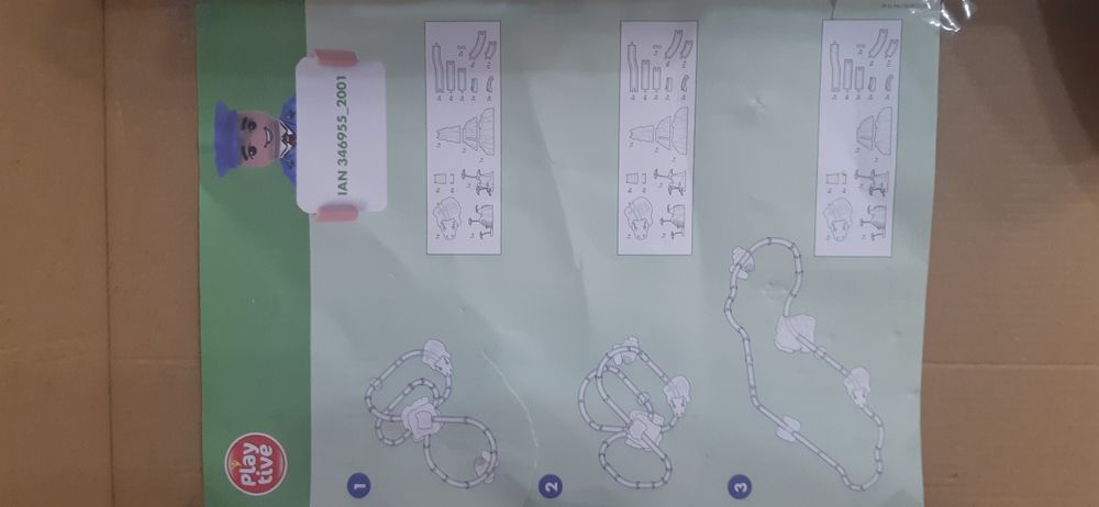 Pay tivi  drewniana kolejka  park dinozaurówwulkan