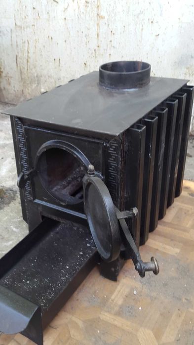 Піч буржуйка для опалення приміщення