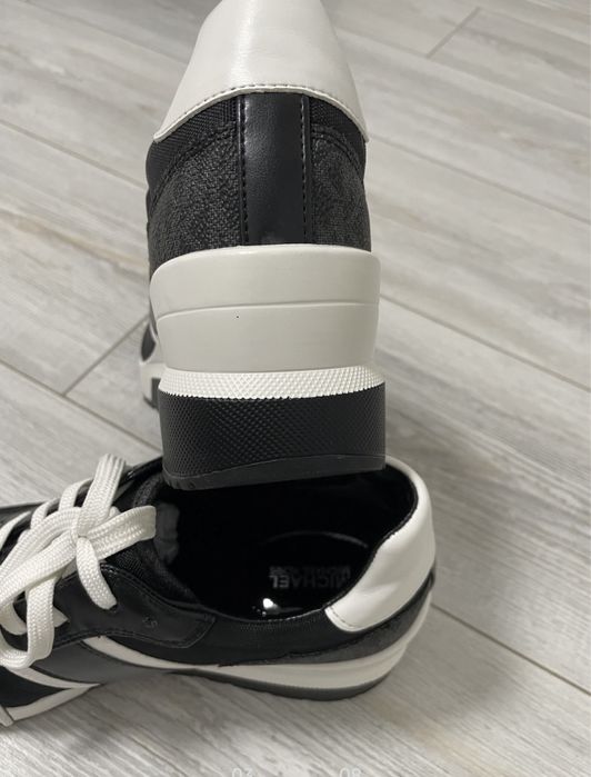 Сникеры Michael Kord