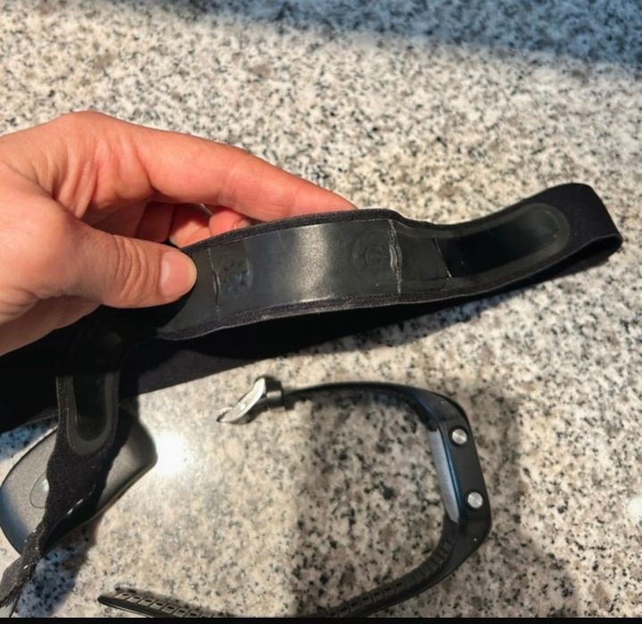 Relógio Polar M400 + Heart Rate Sensor H7