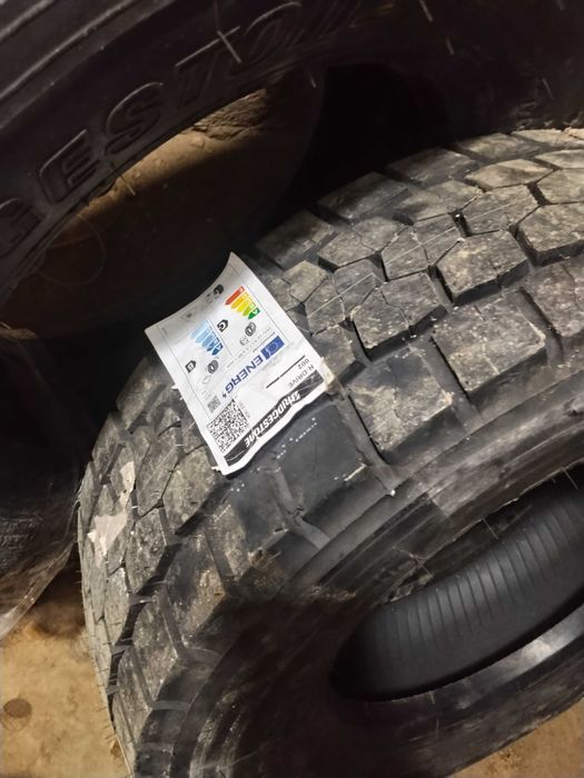 265 70 R17.5 Bridgestone