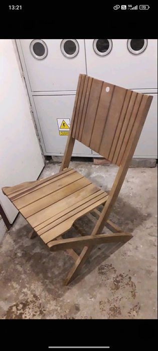 Продам деревянные стулья