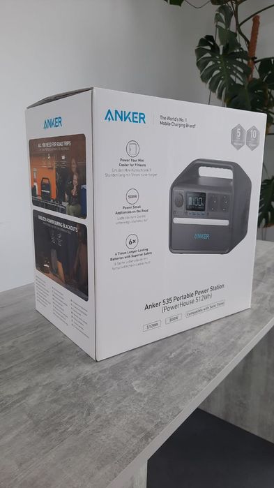 Зарядна станція (павербанк) Anker 535 PowerHouse