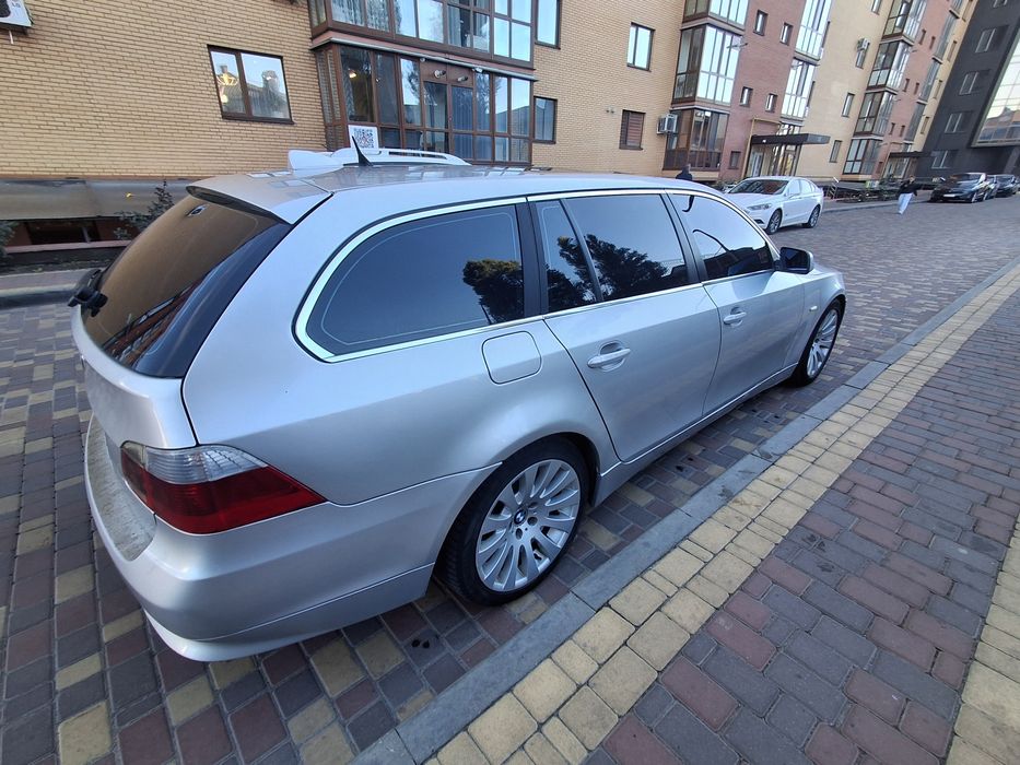 Продам  BMW  E61