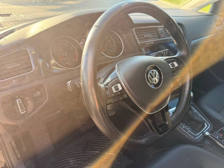 Volkswagen Golf 7 2019 року