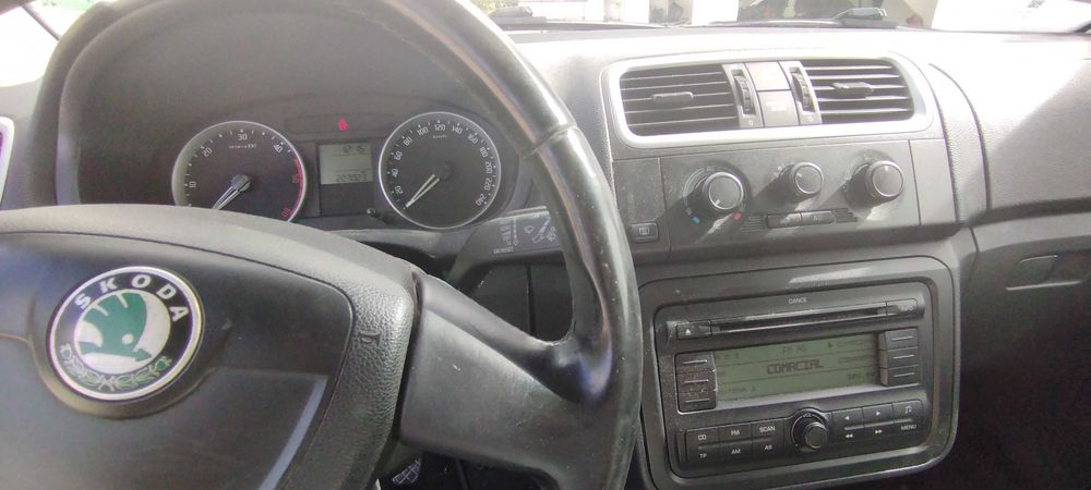 Carrinha Skoda Fabia 1.4tdi