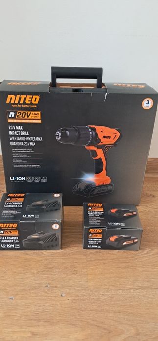 Wiertarko-wkretarka udarowa