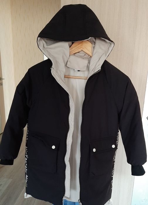 пальто на девочку 6-8лет,8-10лет