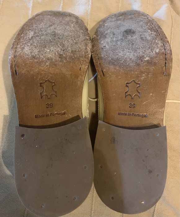 Sapatos modelo oxford marca Eureka