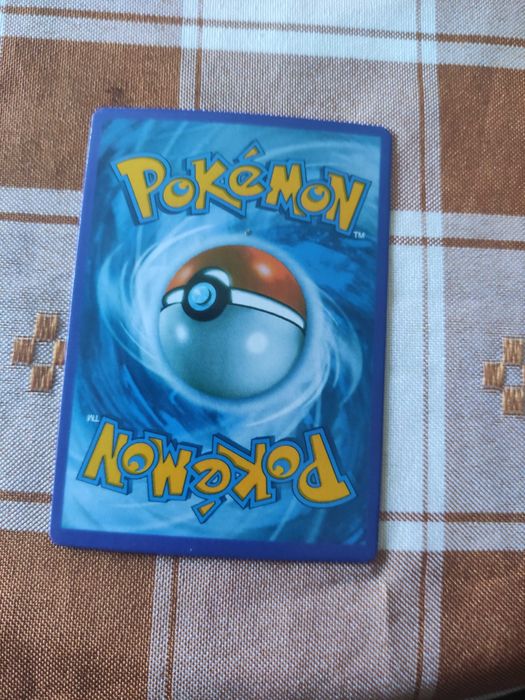 Carta Pokémon raríssima  nova