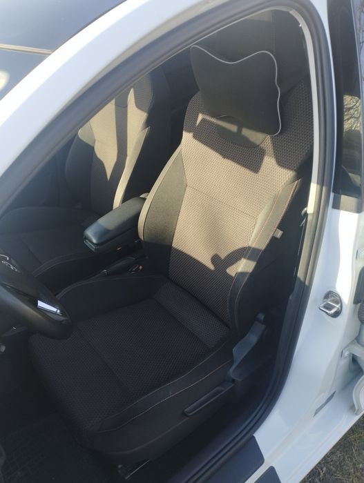 Продам автомобіль skoda rapid 2015 року. 1.6 дизель. 90к.с.