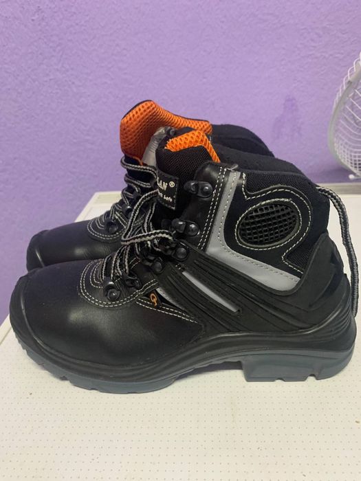 Продам Talan робочі ботінки