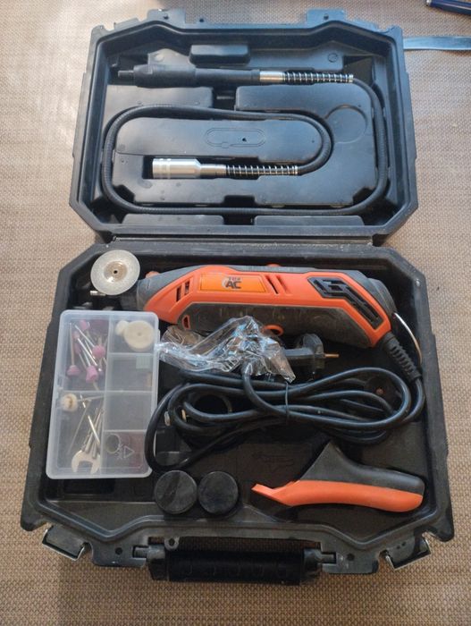 Пропоную гравер .