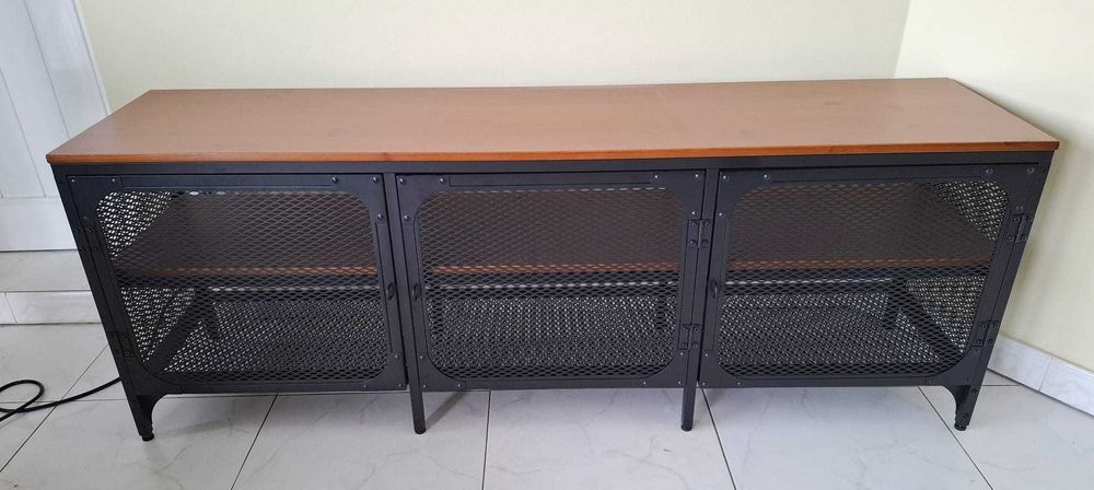 Móvel TV + Mesa de Arrumação