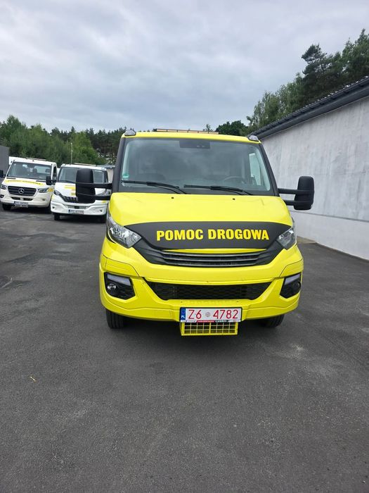 Iveco  Autolaweta stan idealny pierwszy właściciel