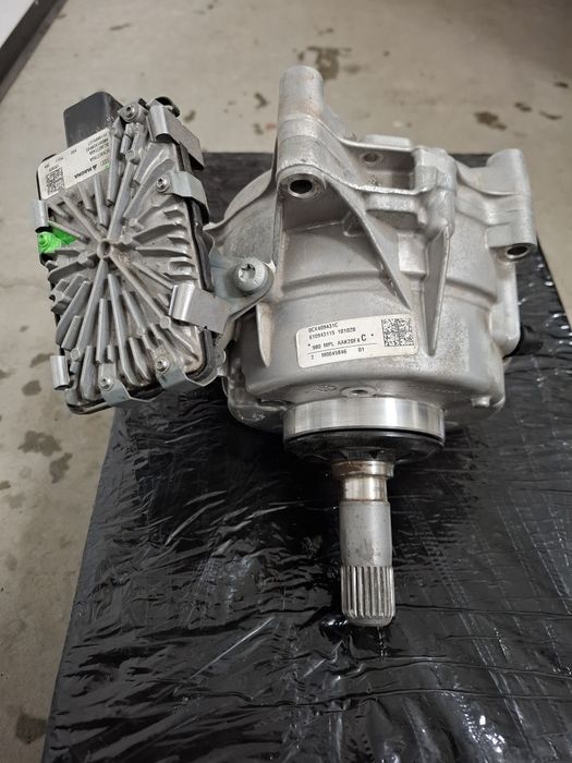 Skrzynia rozdzielcza Audi A6 C8