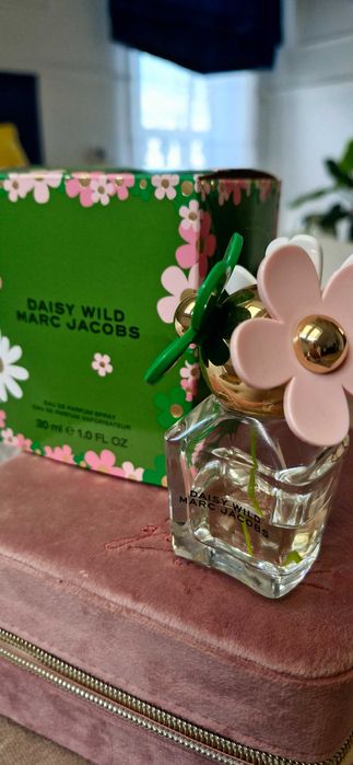 Eau de Parfum spray Daisy Wild Marc Jacobs