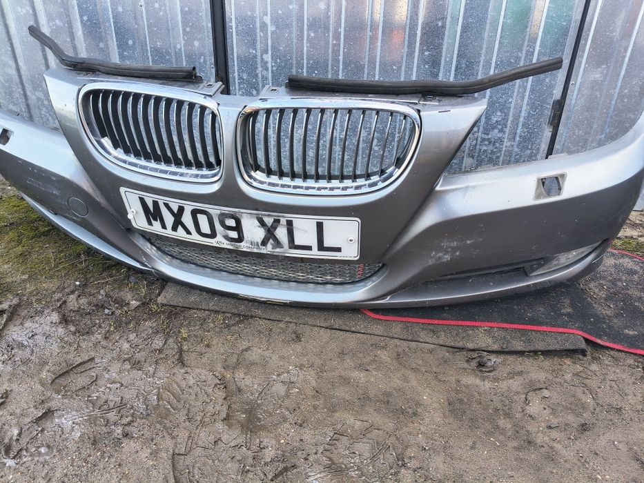 Zderzak przód BMW E90 E91 Do naprawy SPACEGRAU A52 Wysyłka