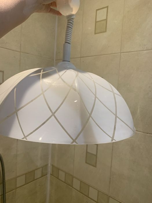 Lampa kuchenna sufitowa sprawna