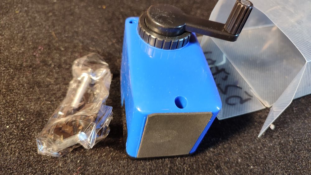 Механическая Точилка для Карандашей с Креплением Новая