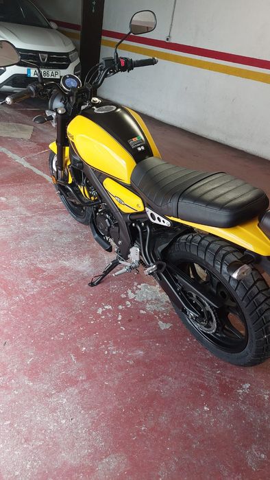 Yamaha XRS 125 / 2021