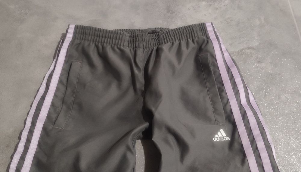 Spodnie dresy Adidas r. 4-5 lat