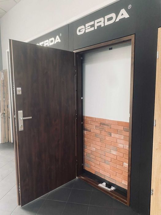 Drzwi wejściowe do mieszkania GERDA PREMIUM 60X RC3 – Promocja!