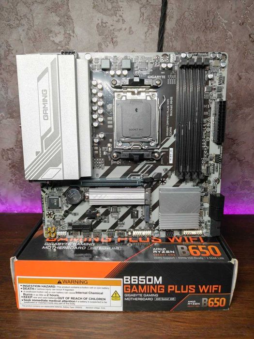 Материнська плата Gigabyte B650M Gaming Plus Wifi (AM5) 7000-9000 Серія AMD