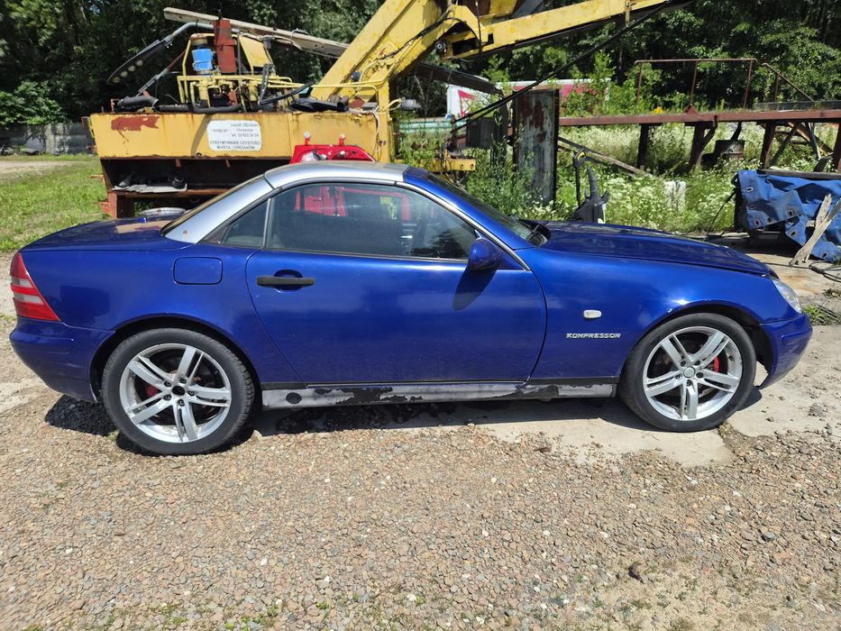 Szyba boczna slk r170