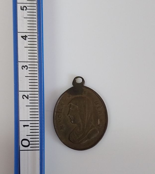 Medalha muito antiga Virgem Maria