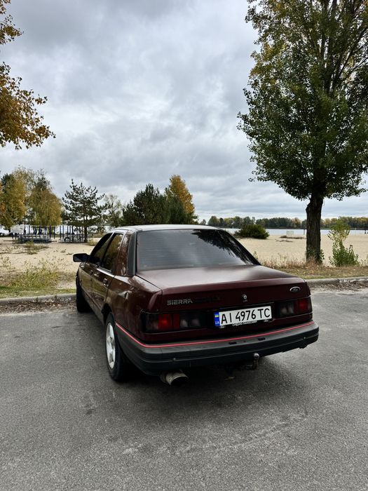 Ford Sierra 2.0 donc