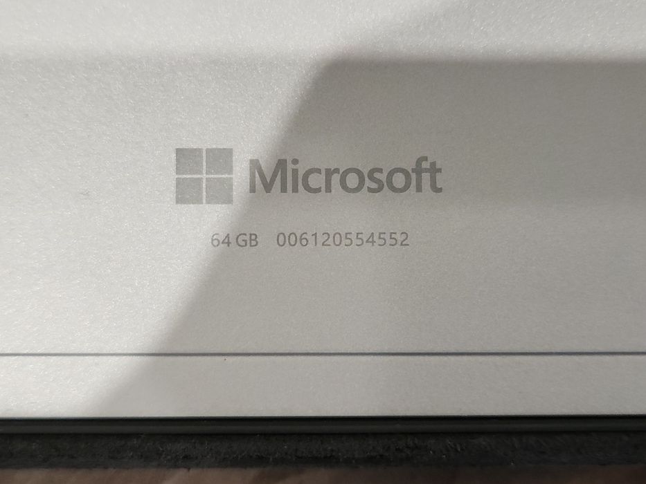 Планшет Microsoft Surface 3 atom x7-z8700 64gb