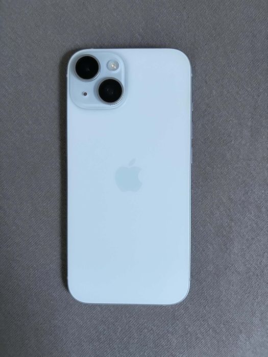 Iphone 15 bialy/niebieski 128gb