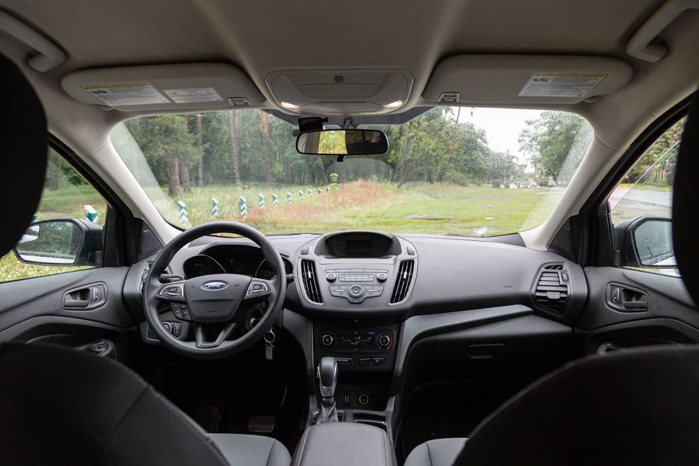 Продам Ford Escape