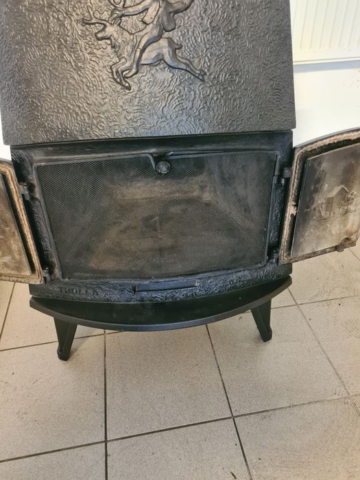 Piec żeliwny marki trolla.
