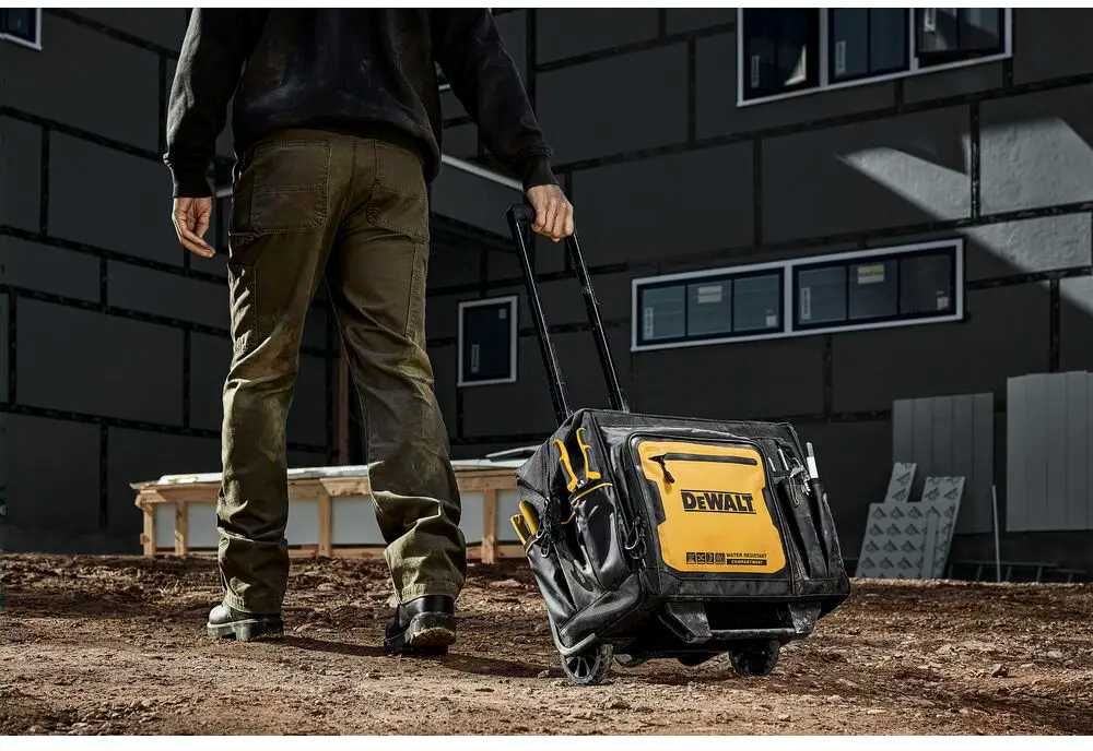 DeWALT DWST60107-1 Валіза для інструментів з колесами та ручкою
