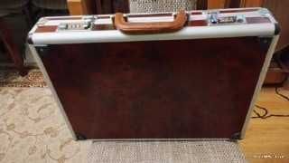 zestaw sztućców SBS w walizce